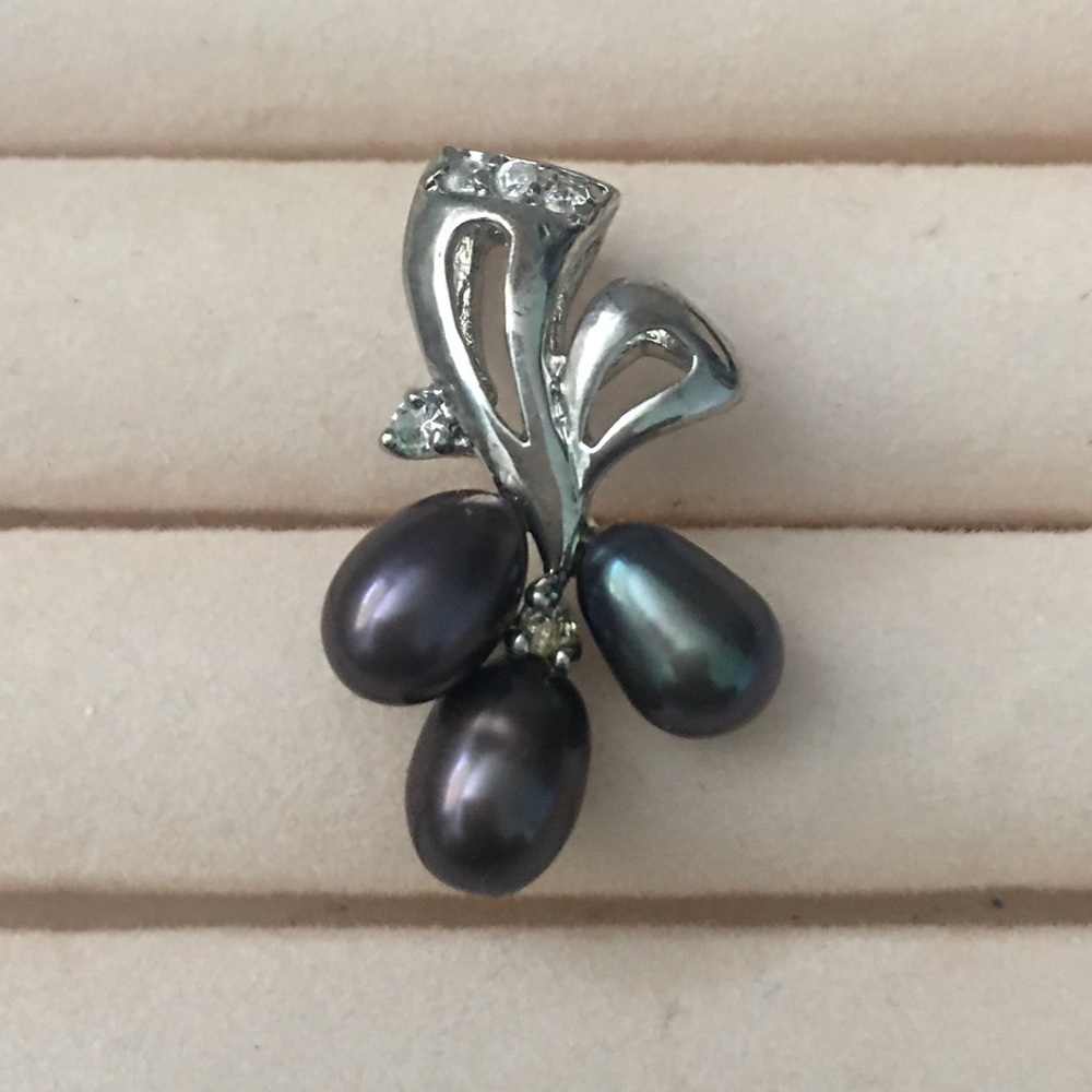 Natural Black Pearl Pendant